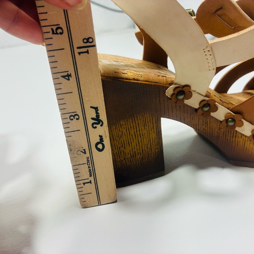 Kork-Ease Beige and Brown Floral Studded Platform Sandals - Picture 5 of 8